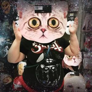 Meet your Posher, Trisha